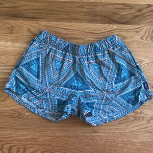 Patagonia Blue & Tan Patterned shorts